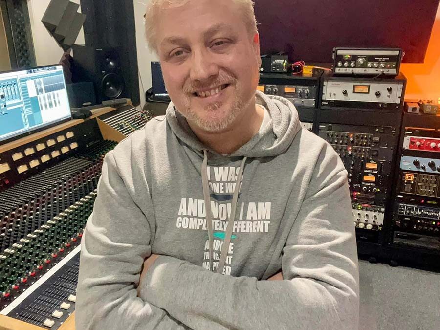  Are You My New Assistant Engineer? 